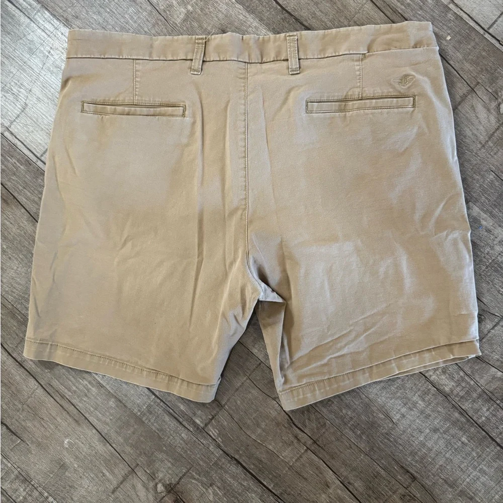 Supreme Flex‎ Dockers Men's Tan Shorts